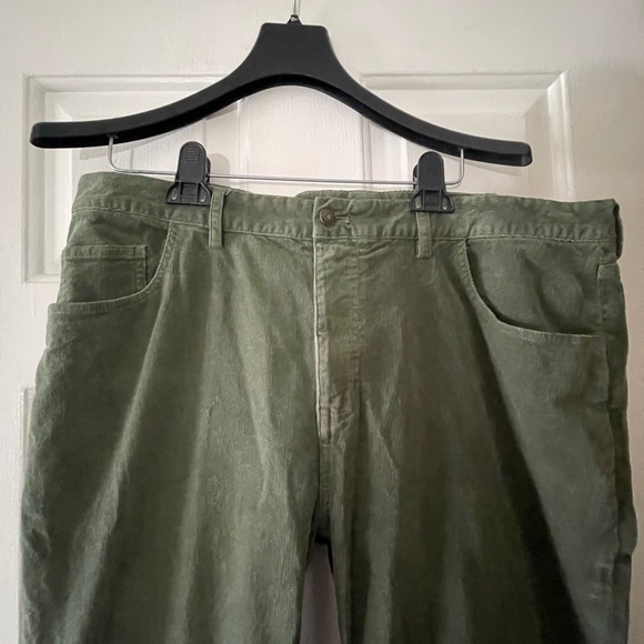 VINEYARD VINES Mens On-The-Go 5 pocket pants 38/34 Green Sold out Color ! - Picture 3 of 7